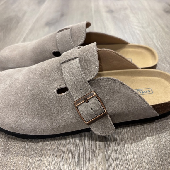 Suede Clogs, Size 38 (US 7.5) – Memory Foam Slip-On Sandals - Picture 5 of 5